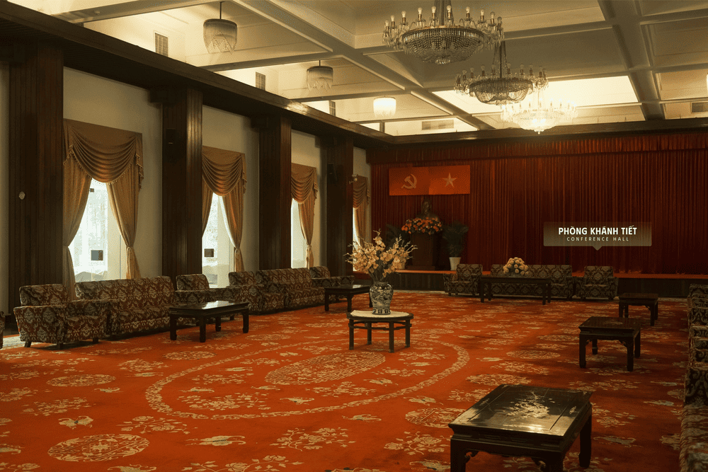 The Conference Hall is adorned in red tones, symbolizing power and authority (Source: Dinh Doc Lap - Independence Palace)